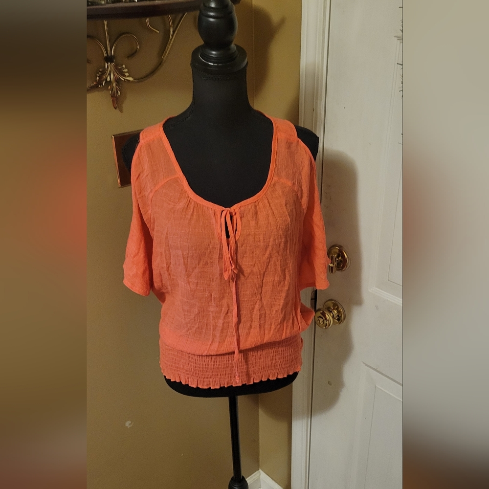 Women's Guess Cold Shoulder Scoop Neck Top